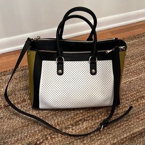 Henri Bendel Purse